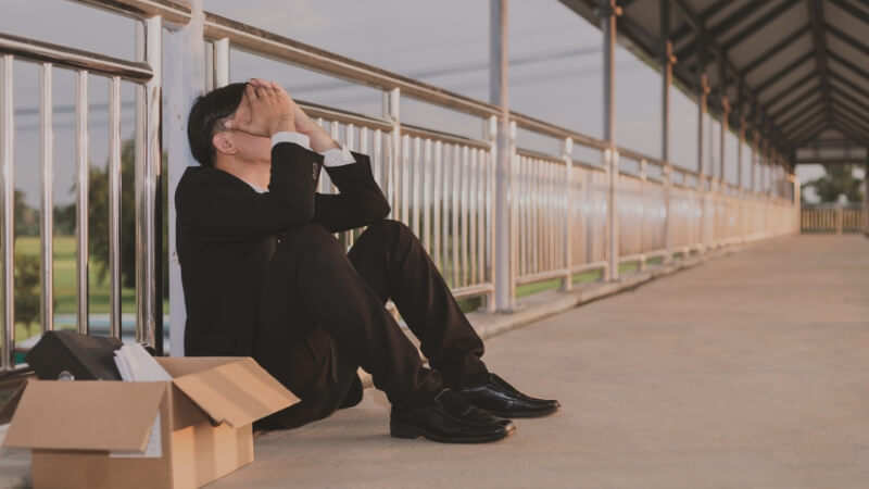 làm gì khi bạn trai gặp chuyện buồn