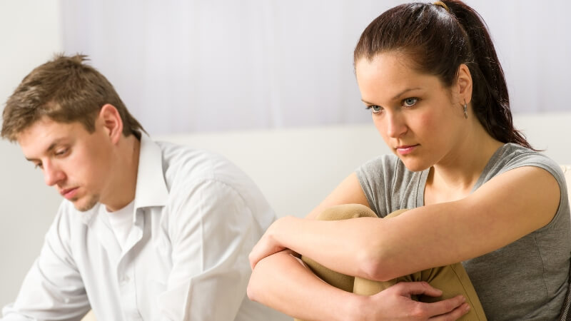 làm gì khi bạn trai giận và im lặng