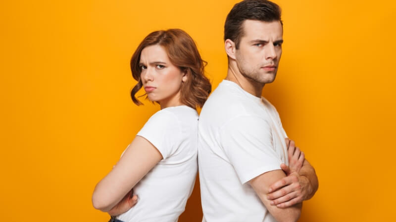 làm gì khi bạn trai giận và im lặng