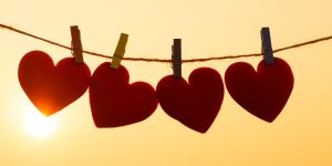 khi con gái tới tháng con trai nên làm gì