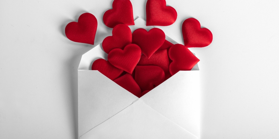 những dấu hiệu khi con trai thích thầm