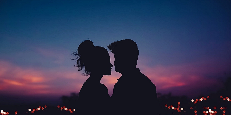 khi con gái hết yêu nên làm gì