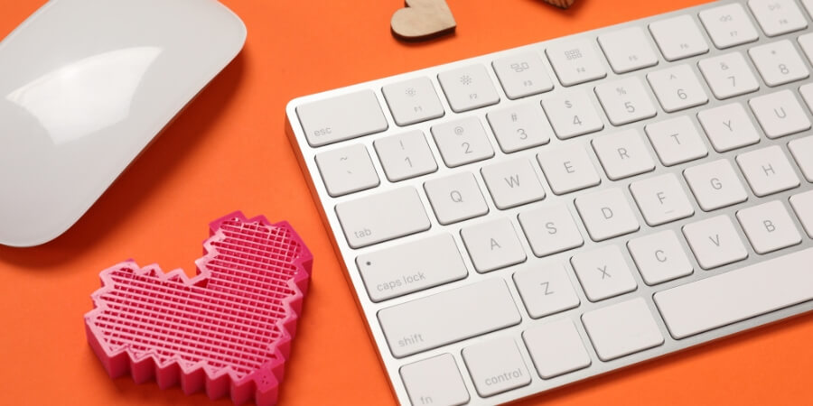 con trai nên làm gì khi yêu xa