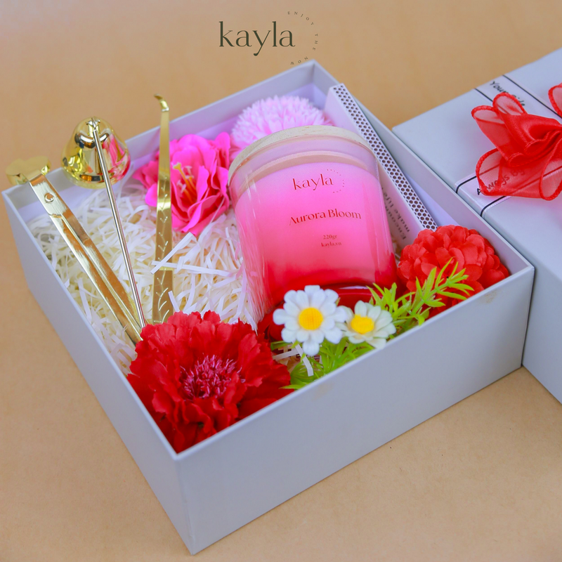 Set Quà Nến Thơm Aurora Bloom Đỏ Thắm