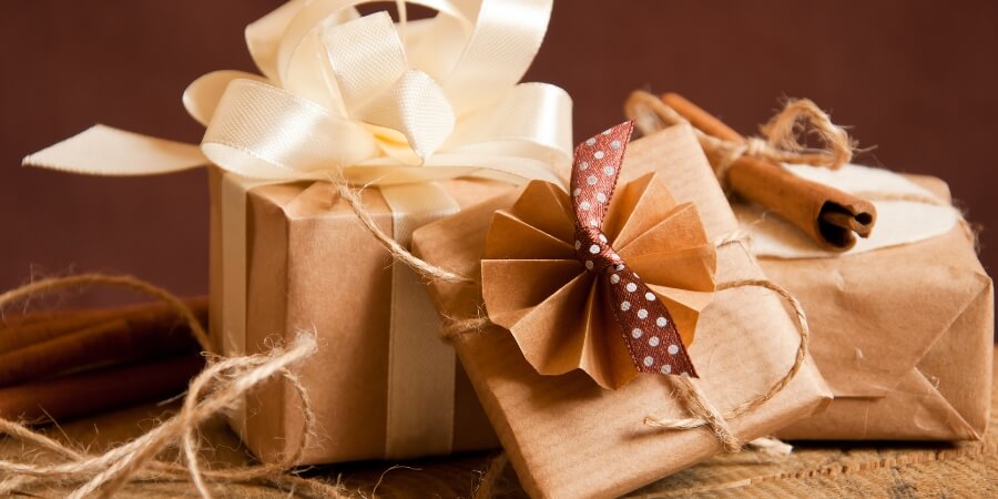 có nên tặng dây nịt cho bạn trai