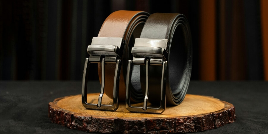 có nên tặng quà cho bạn trai